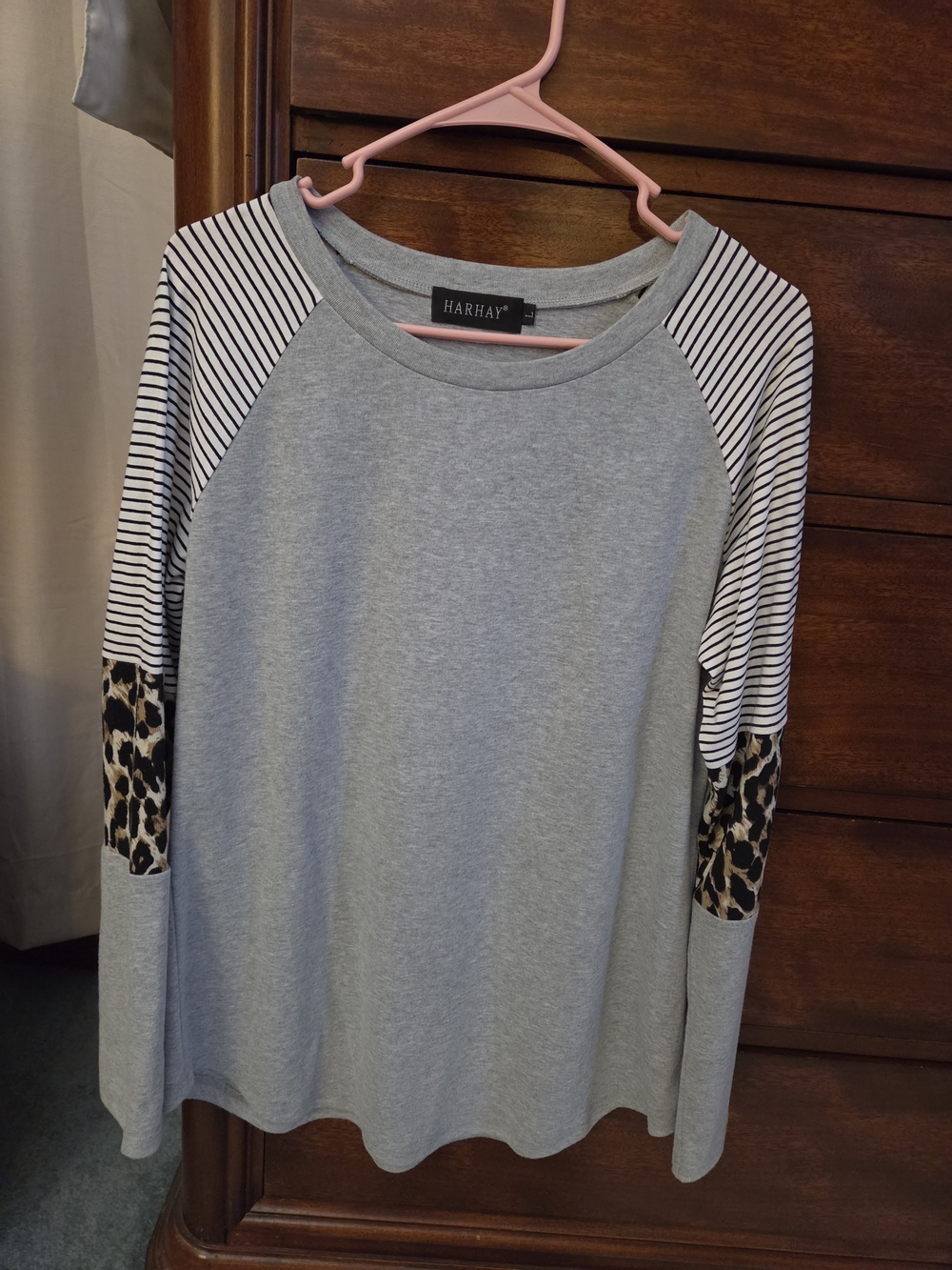 Light Gray Raglan Sweatshirt with Striped Sleeves and Leopard Panels